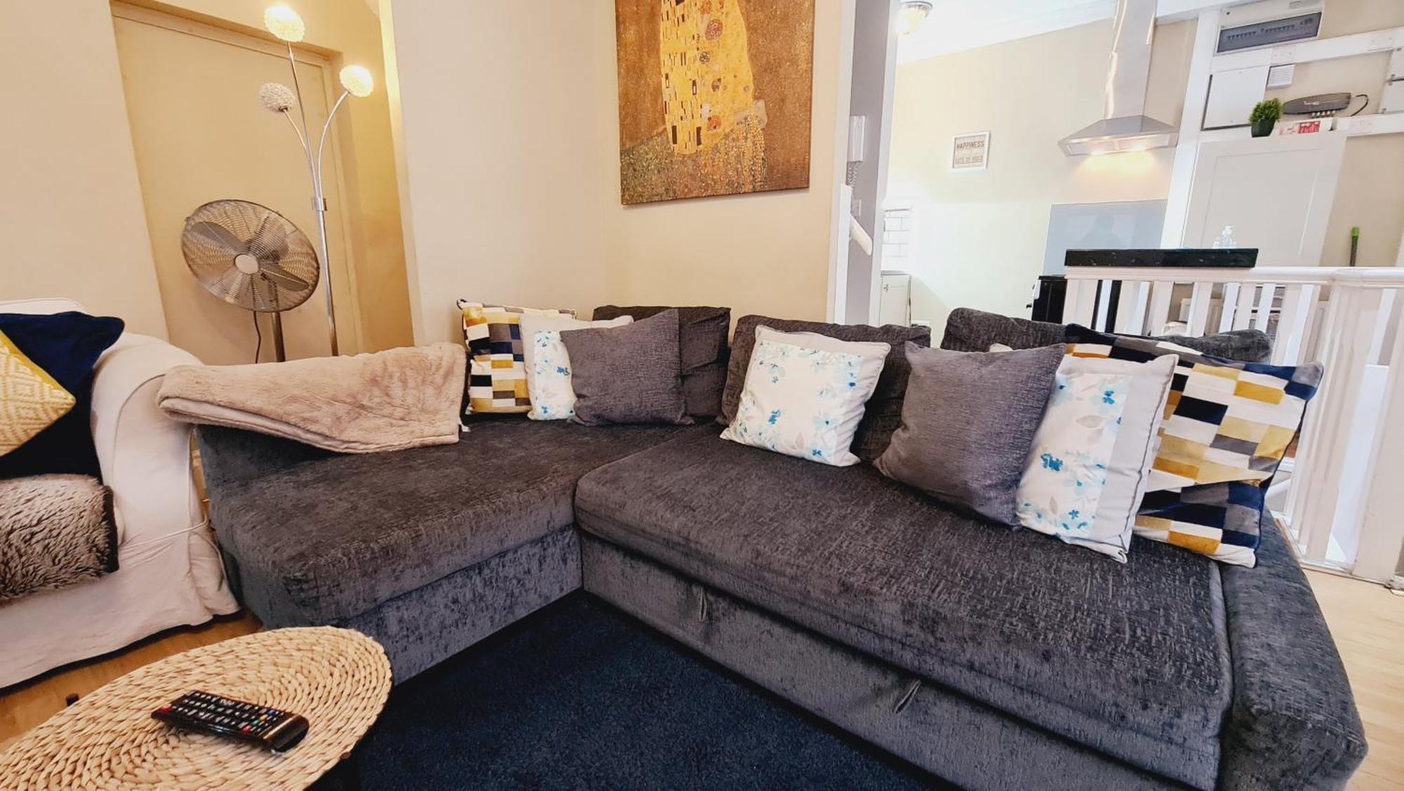 Stylish 2 Bedroom Apartment, Leeds Centre + Free Parking Exterior foto